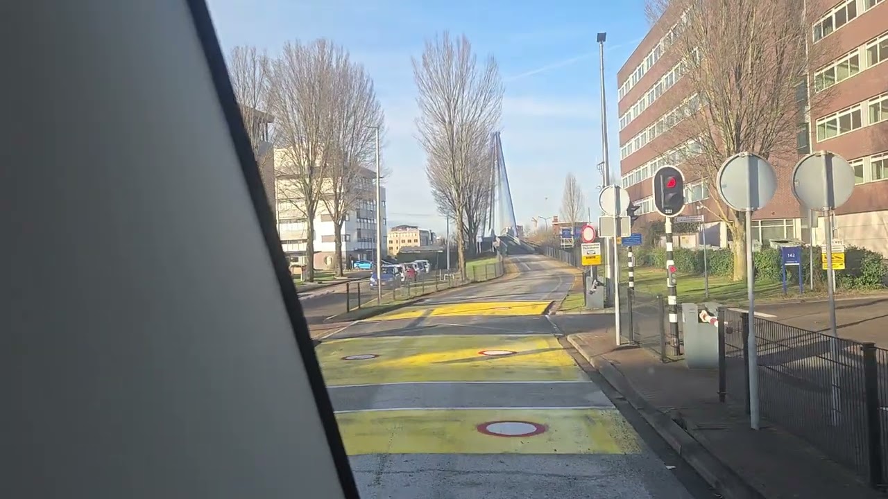 Connexxion Parkshuttle Lijn 500 Capelle aan den IJssel Rivium 4e Straat - Rotterdam Kralingse Zoom 