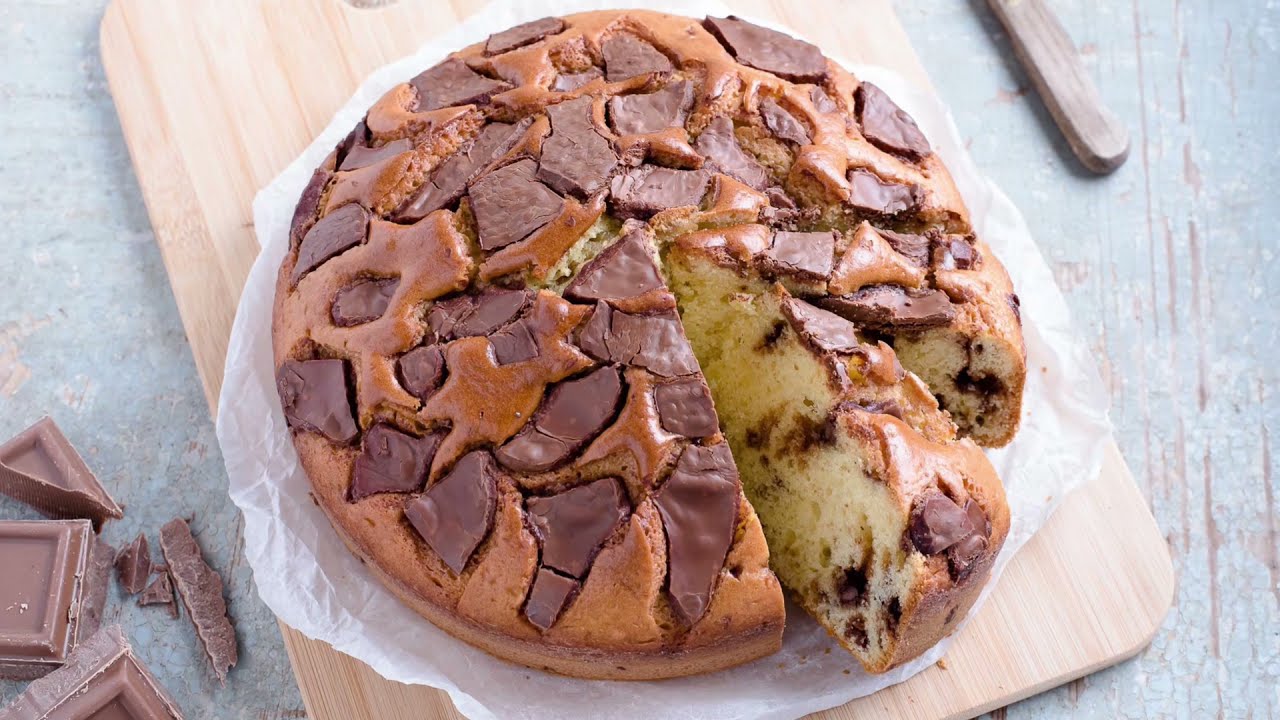 TORTA CON CIOCCOLATO A PEZZI: con il cioccolato delle Uova!