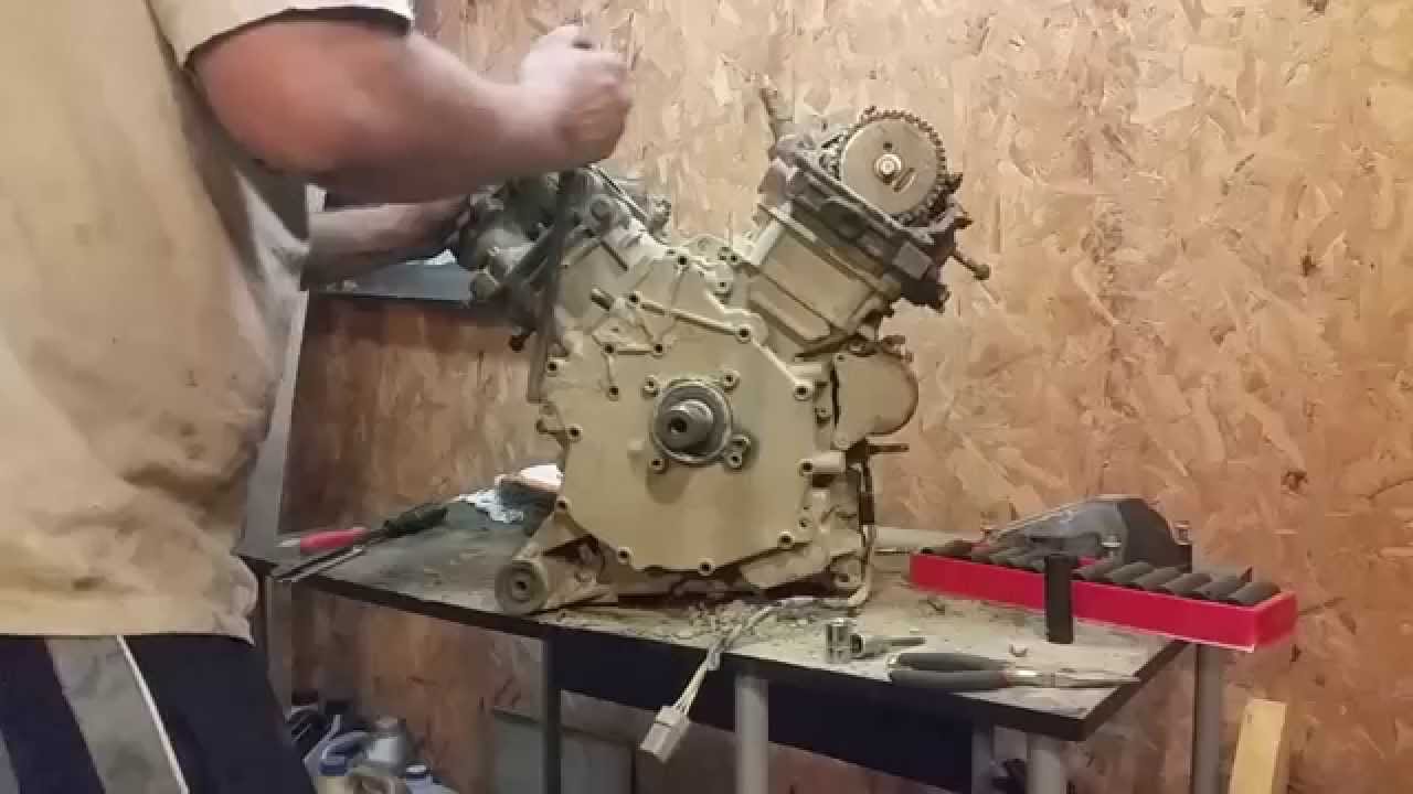 Can Am Renegade/Outlander 500,650,800 Engine Tear Down (G1)
