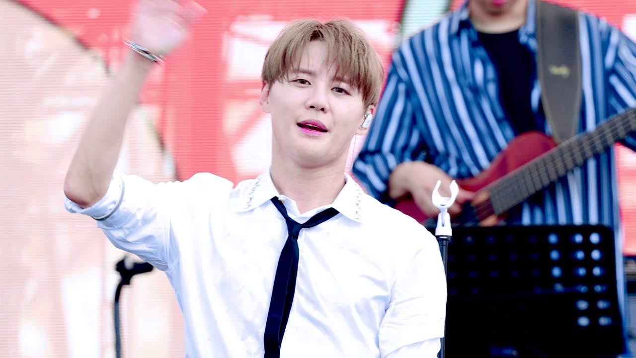 🍃김준수(XIA) - 스물한 번째 계절이 널 기다릴 테니까 (가사有) | 240615 위버스콘 페스티벌 @영종도 디스커버리 파크