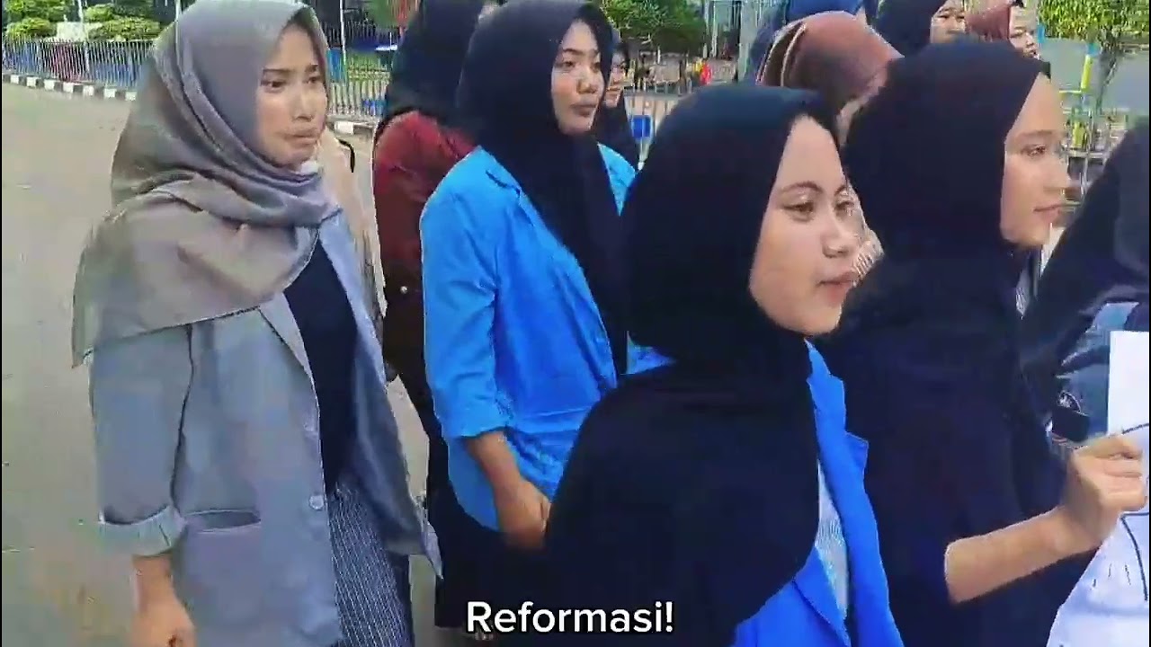 ADAPTASI FILM DI BALIK 98 || 12 MIPA 3