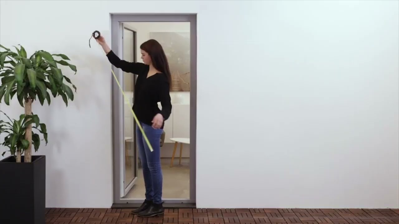 Instructions - 'Screw Fix' Roller Fly Screen for Single Doors