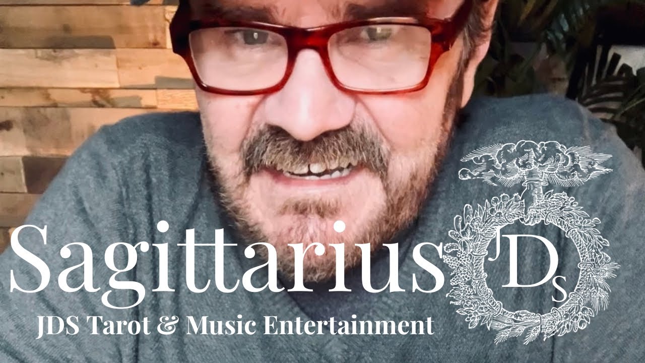 Sagittarius ♐️  Stuck between the King of Cups & King of Pentacles?  The key to your heart?