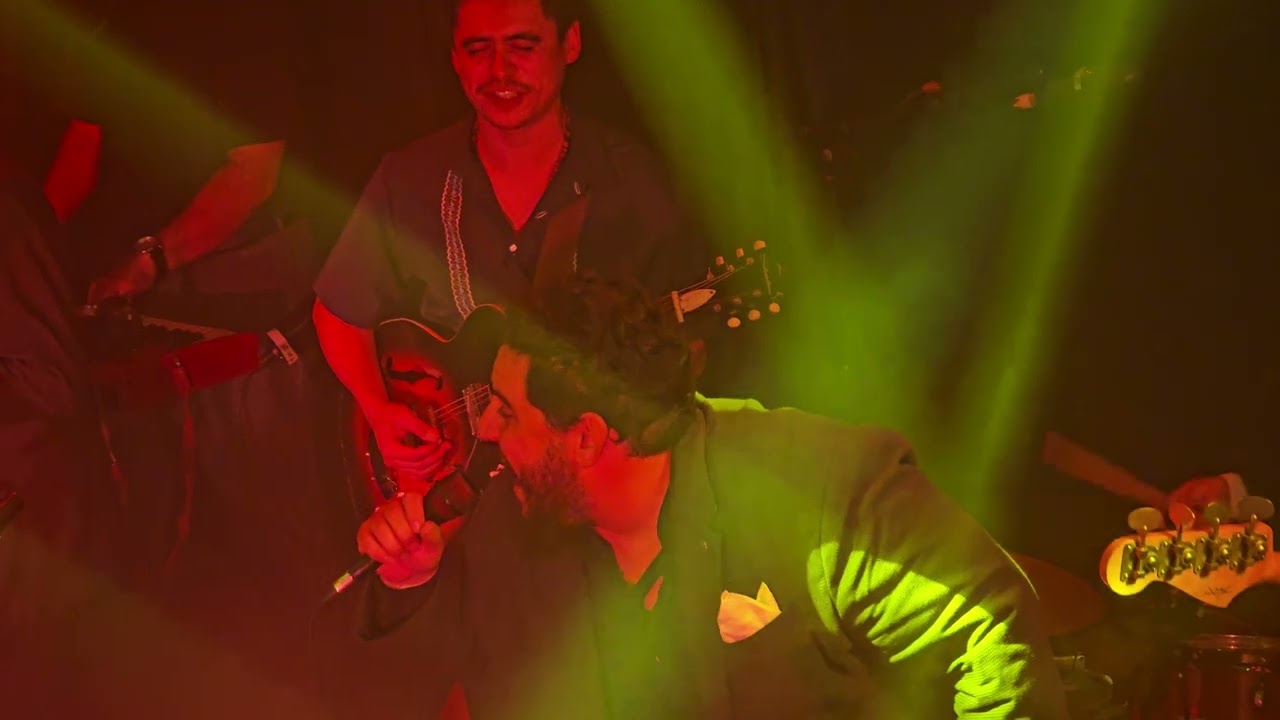 Right Girl, Wrong Time - Thee Sinseers (Jazz Cafe, London)