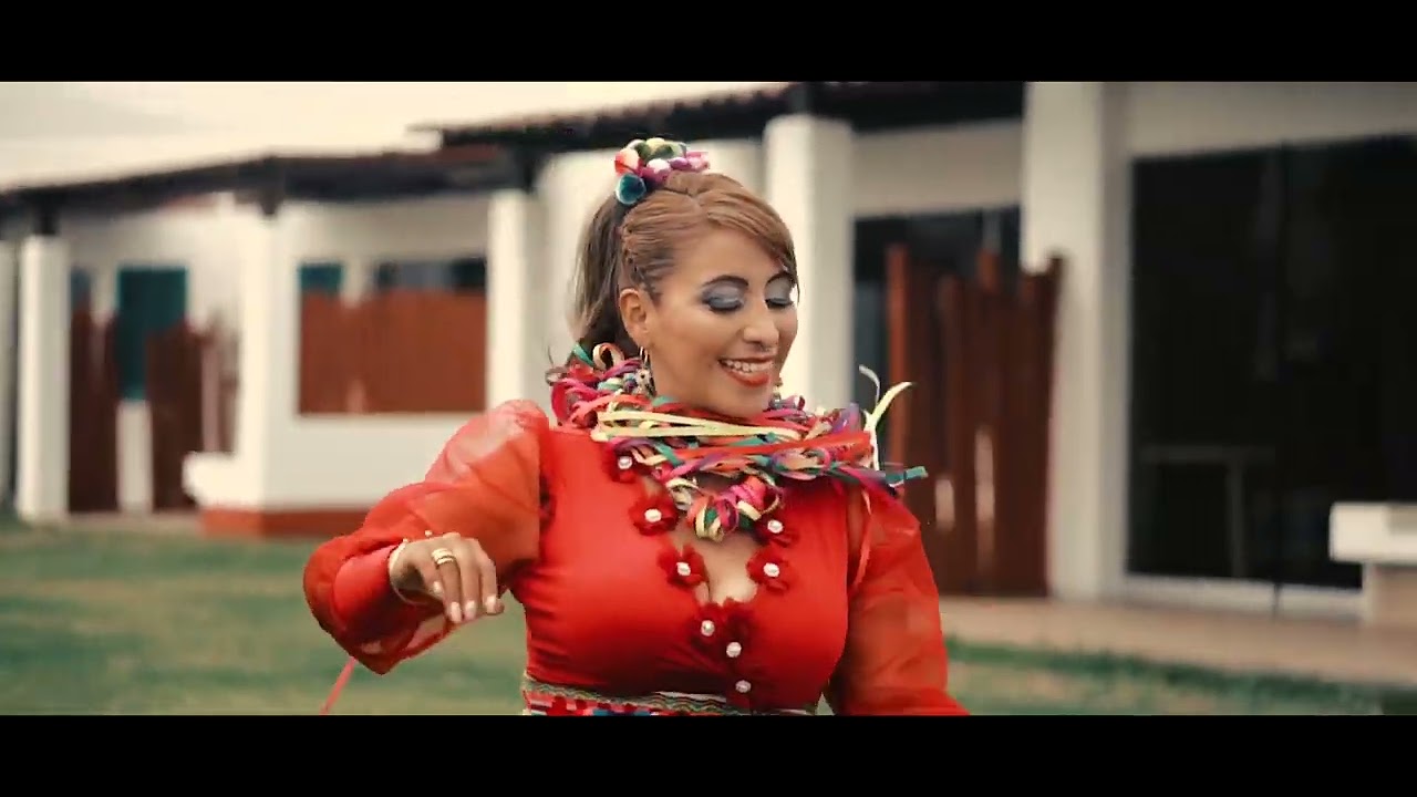 Liz Campos PuroPerú Escucha a tu madre TIPAKI 2025