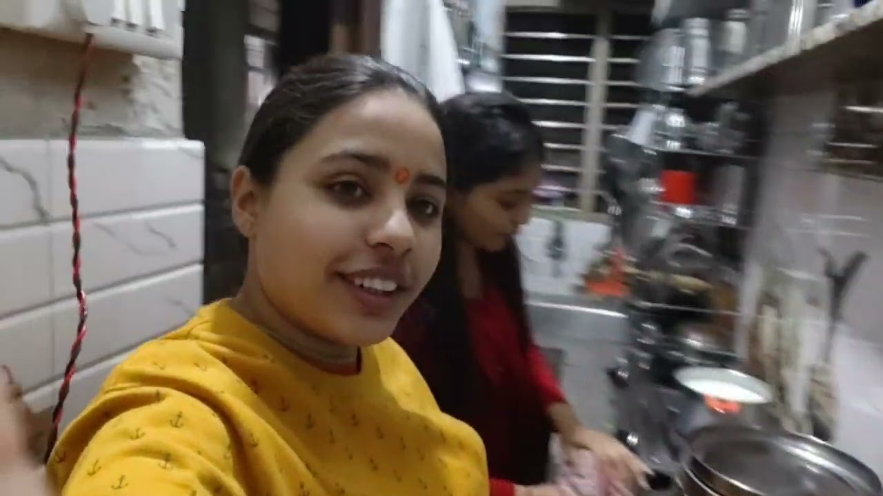 #Aaj