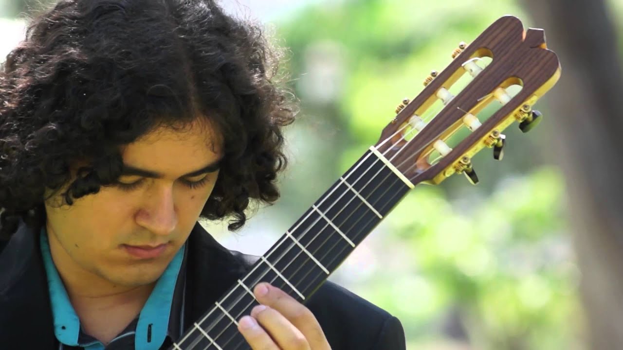 Marco Corrales: Sonata del amor (II. Romance)- Julio César Oliva