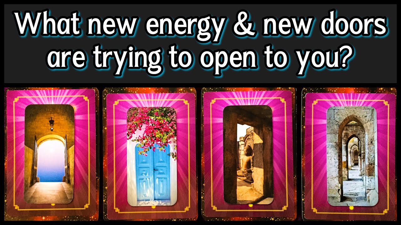 PICK A CARD 🚪WHAT NEW DOORS ARE TRYING TO OPEN UP TO YOU? 🚪🏃🏽‍♀️👣