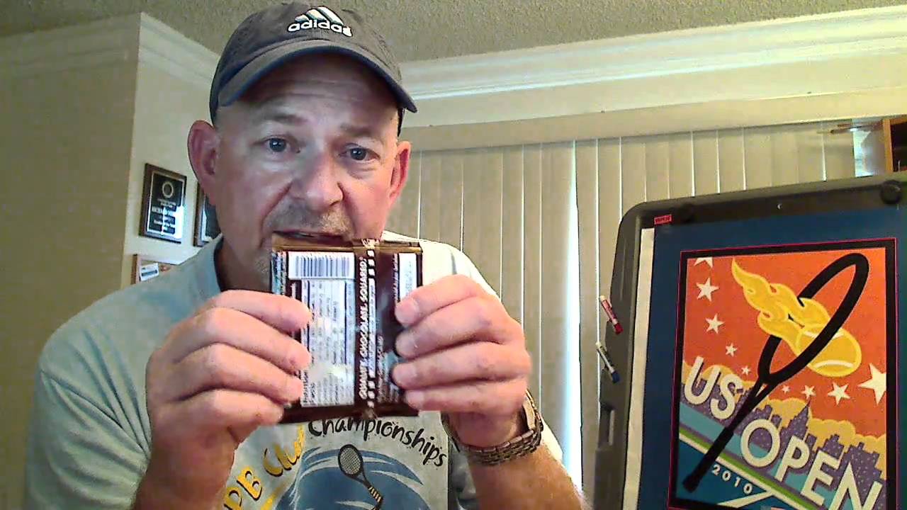 How to Open a Square of Ritter Sport Schokolade