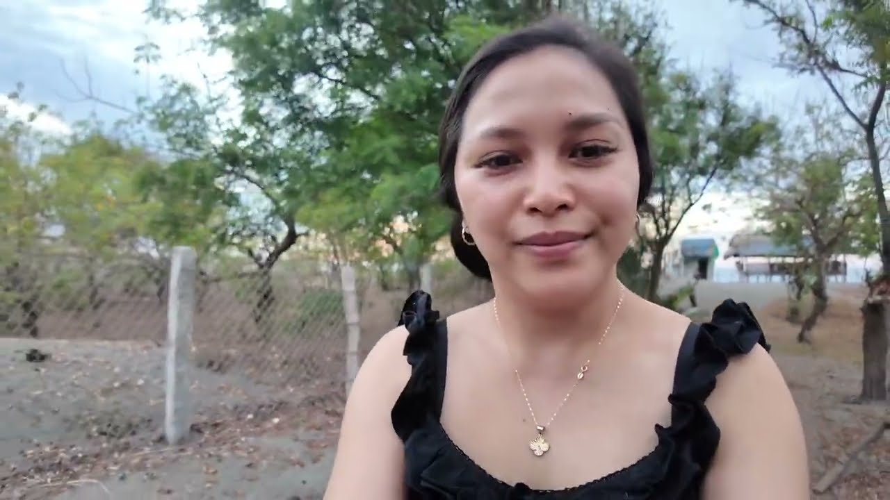 FEBRUARY 08| MAY BISITA TAYO | LUNCH SA QUEST RESTO DAMI SEAFOODS + CK HALO HALO♥️|| EMELYN HIGGINS