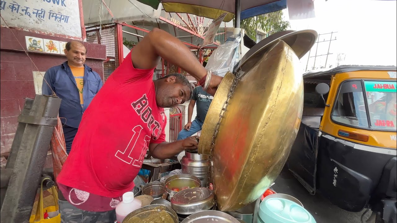 Bawandar Style Chole Kulchewala from Jammu | Indian Street Food