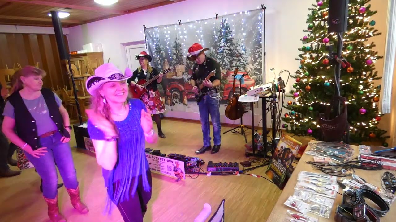 Highway-Liners Christmas Line Dance Party am 7.12.25