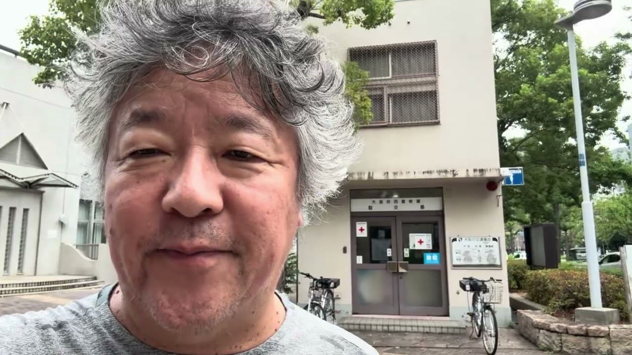#旅ラン　大阪、靭公園、バラ園とテニスと彫刻と歴史の記憶