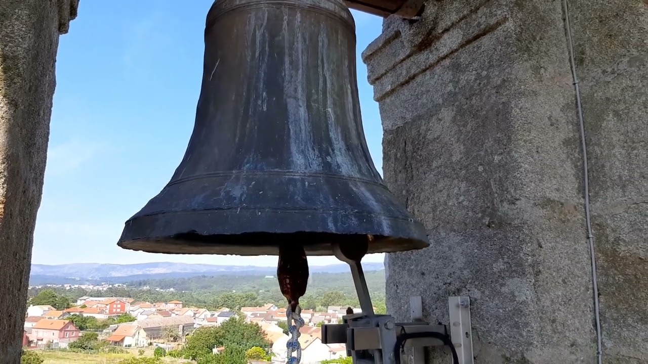 Toque a difunto (mujer) en Santa María de Asados (Rianxo)
