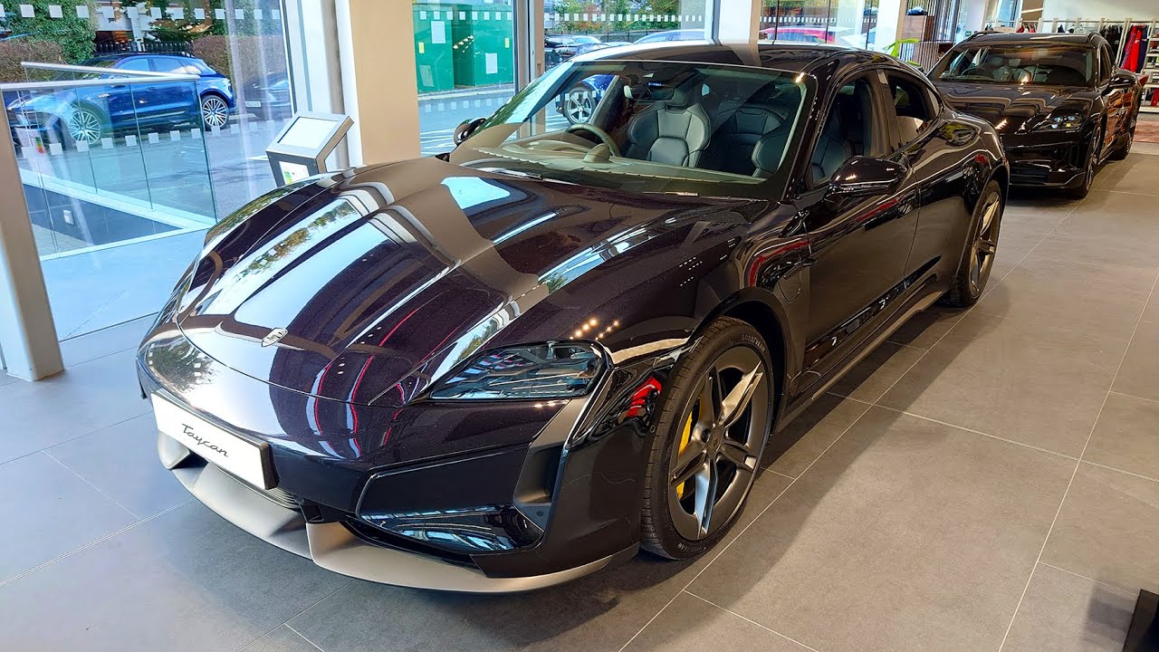 New 2025 Porsche Taycan Turbo S – Jet Black Metallic | 4K