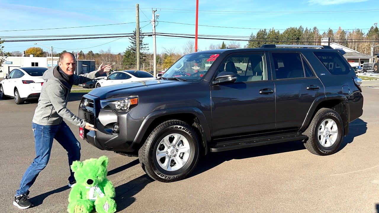 2022 Toyota 4Runner - Complete Walkaround Review!