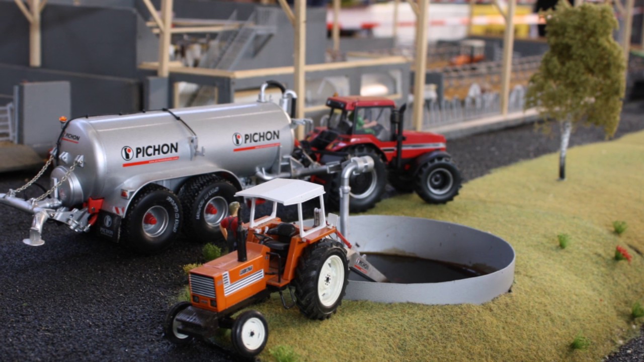 Exposition de miniature agricole à Malguénac (56)