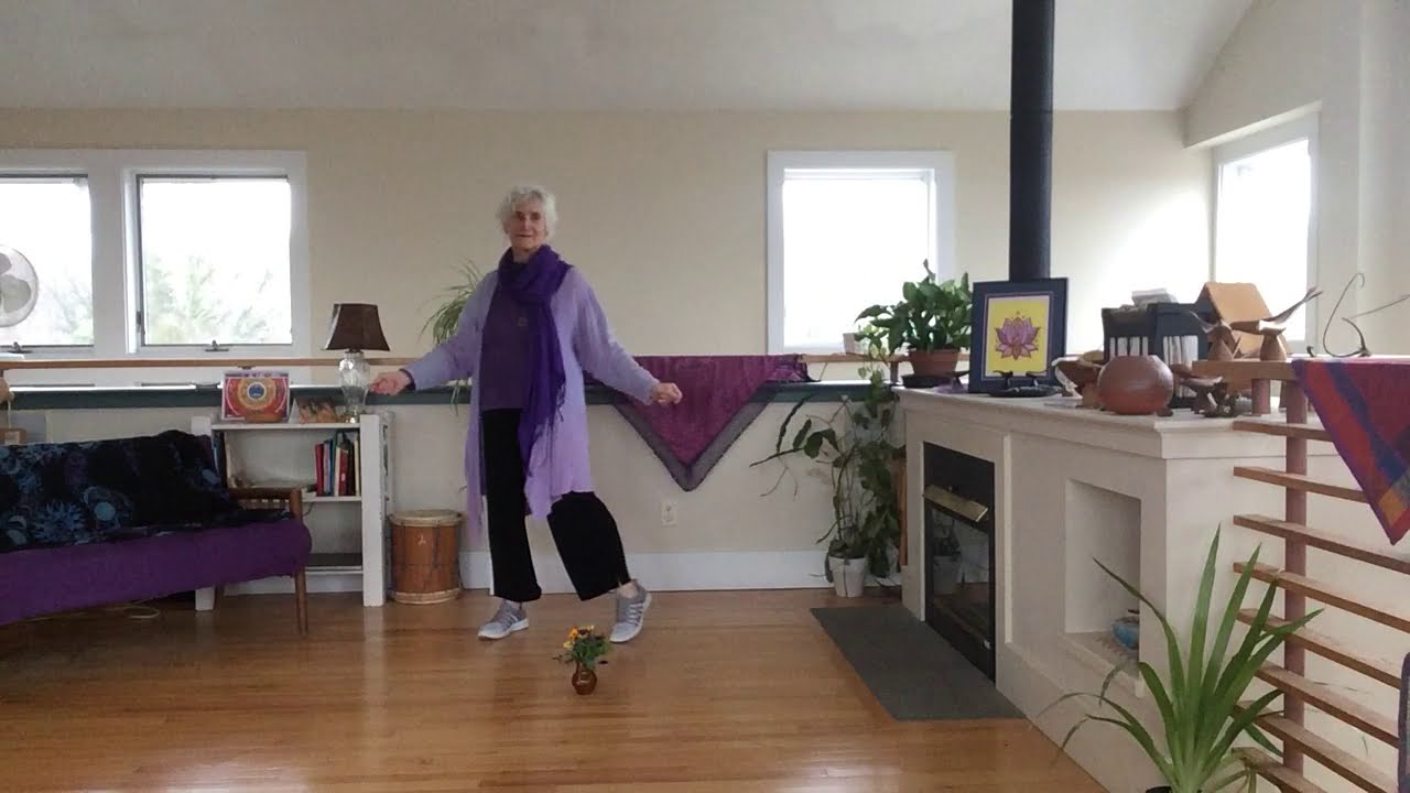 Wholy Circle, Danza Circular