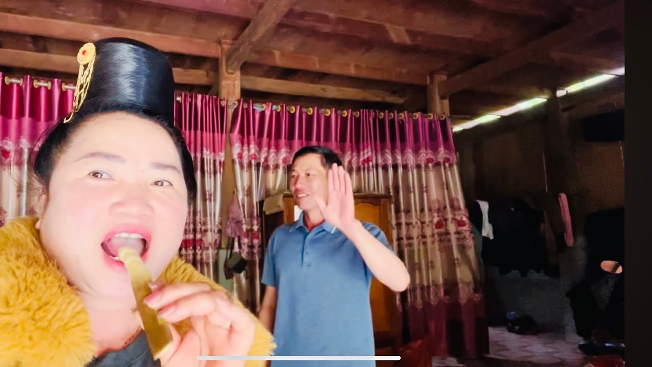 Các anh chị yêu văn hóa thái Lên chúc Tết gia đình tòng ánh cảm ơn vợ chồng tiếp đón nhiệt tình lắm 