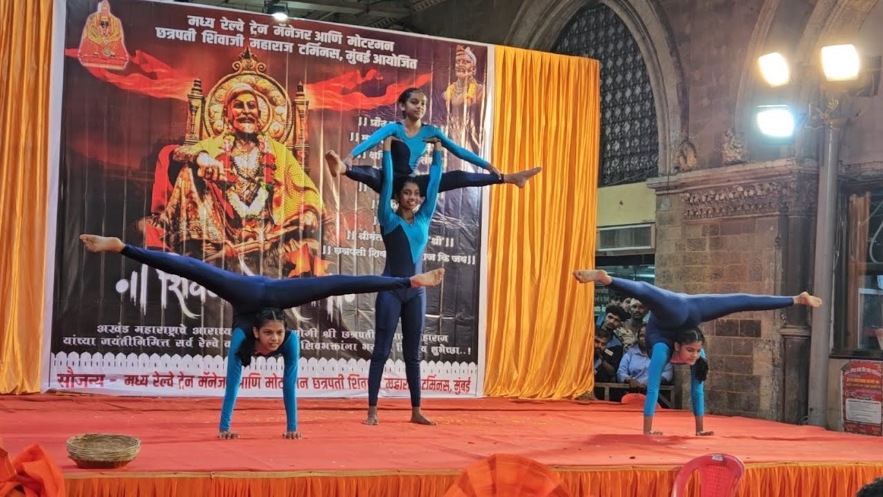 Yoga style girls dance #trending #youtubevideo #youtuber #dance #dancevideo #youtube #girls #india 