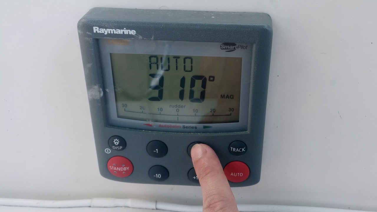 How sailboat autopilot works raymarine