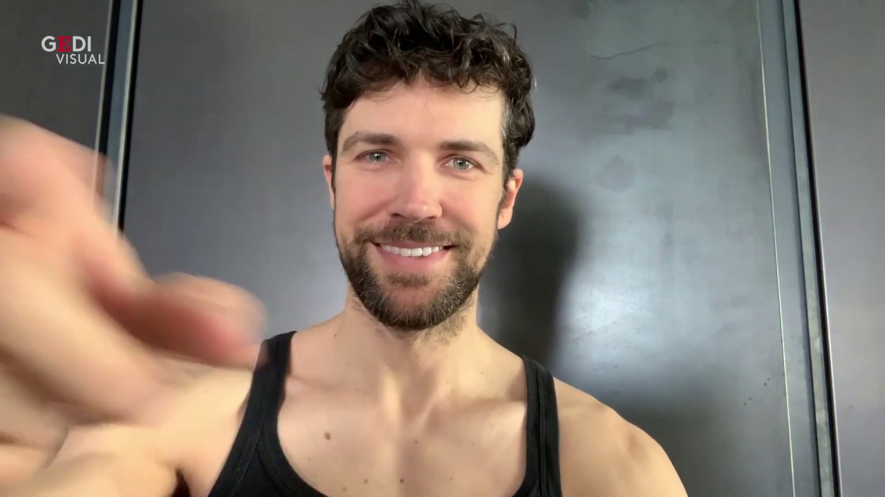 Roberto Bolle barbuto: 