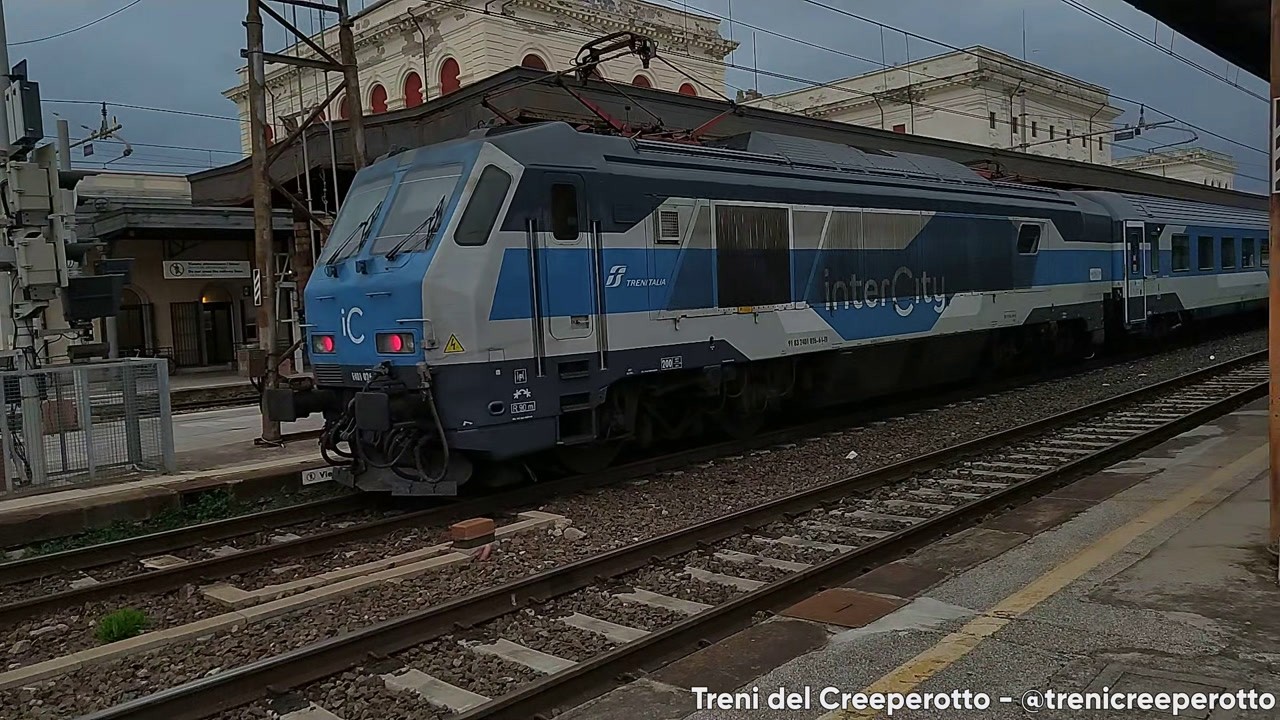 Treno Intercity 684 con E401.026 - Arrivo & Partenza - Livorno Centrale - 04/10/2025