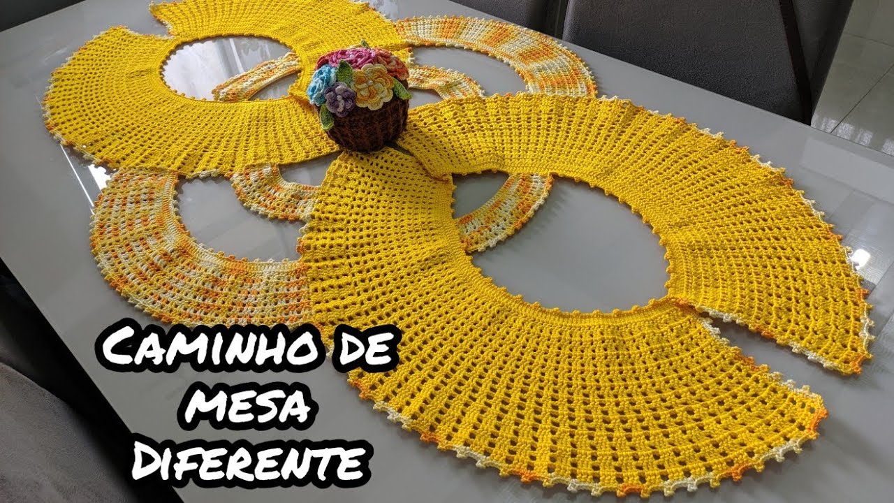 🌼 Caminho de mesa diferente