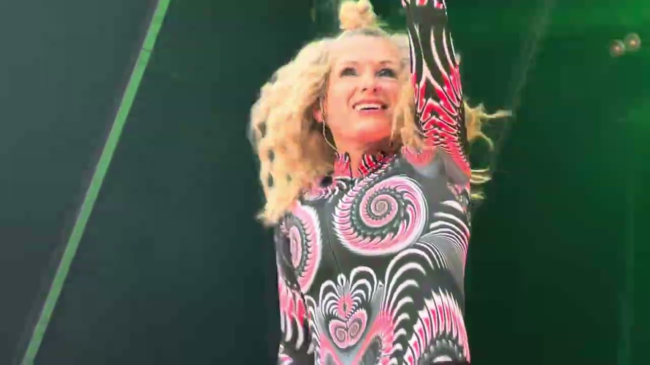 Kelly O Cappella Move On Baby / Move It Up Live At 90-00’s Festival Sweden Stockholm 240706