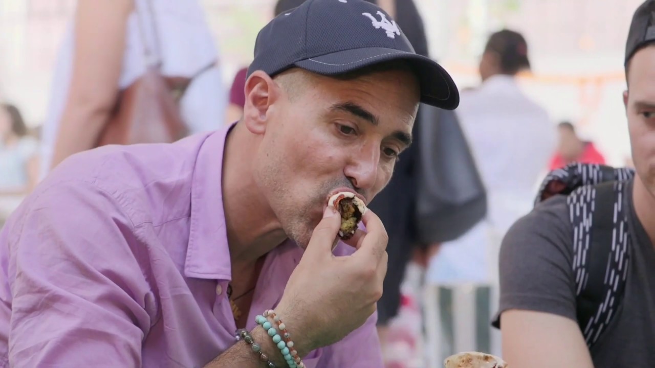 Falafels for breakfast in Durban, South Africa | David Rocco's Dolce Africa Preview