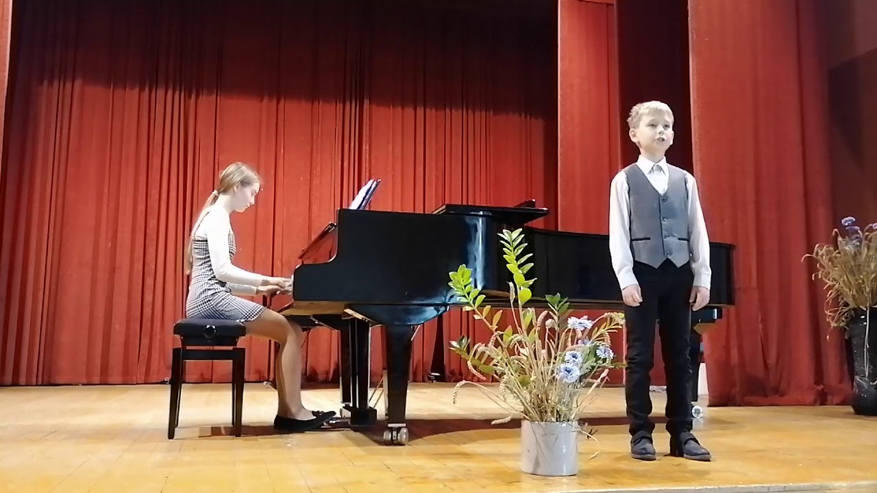 J.  Slėnis „Ant žirgo debesų“
