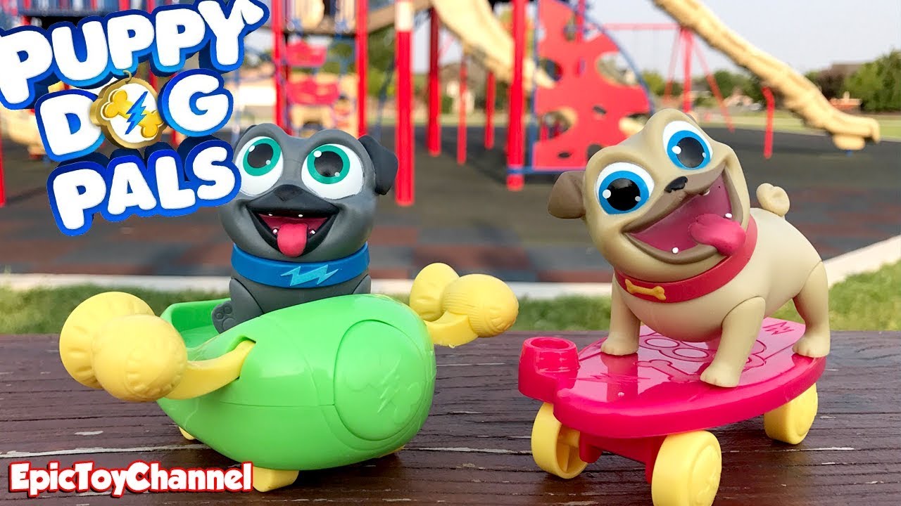 Disney Puppy Dog Pals Bingo and Rolly in Real Life at the Park with New Puppy Dog Pals Toys