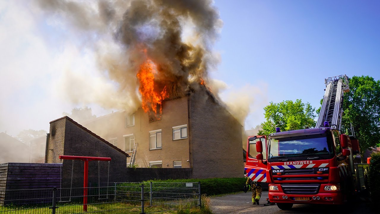 Uitslaande brand woning Bomansstraat Weert