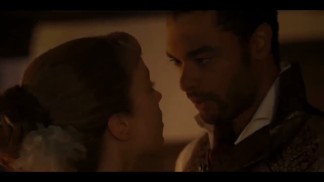 Bridgerton Daphne & Simon Kissing Scene l Phoebe Dynevor | Reg&eacute; Jean Page