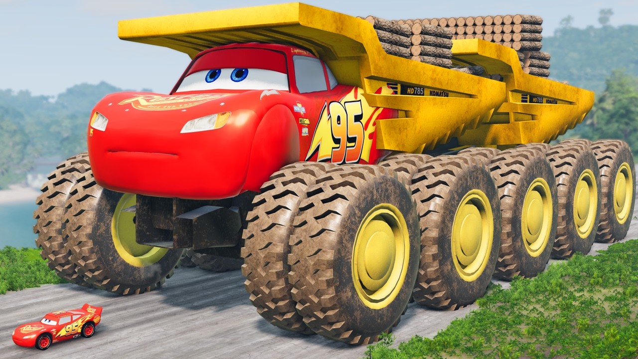 GIANT McQueen LOGS DUMP TRUCK vs Small Lightning McQueen Chase | BeamNG.Drive