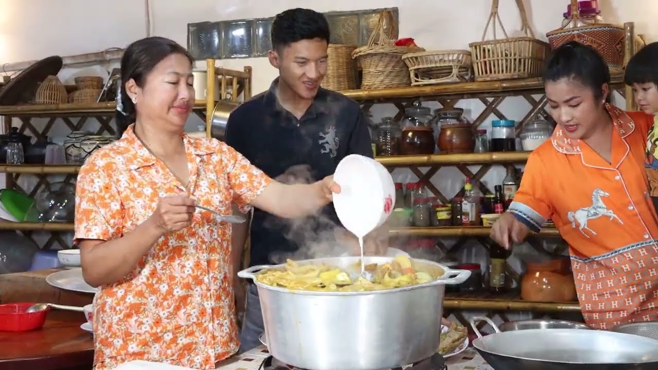 Uncle Daro come to visit us - Happy dinner in countryside family / Healthy and yummy food cooking