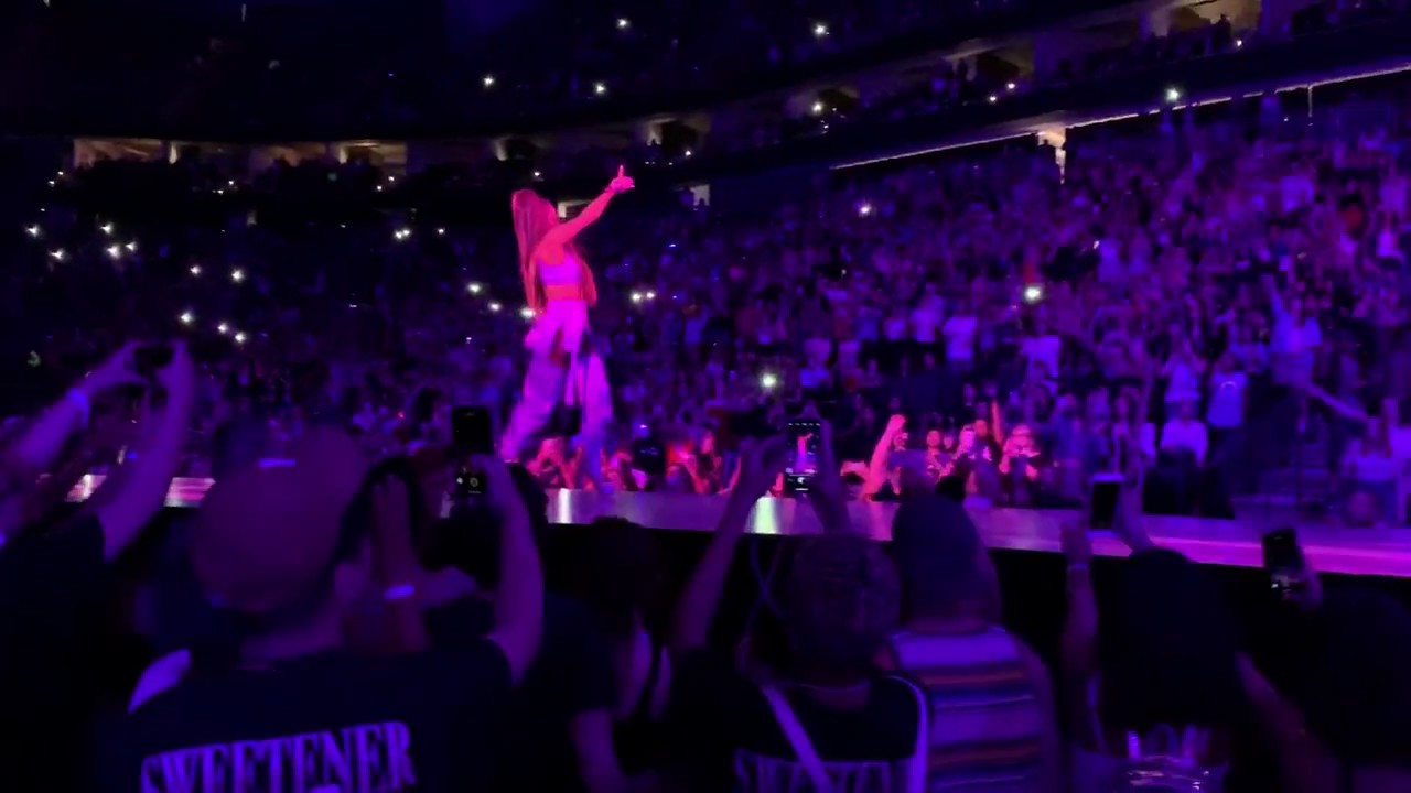Love Me Harder - Ariana Grande Sweetener World Tour Las Vegas 5/11/19
