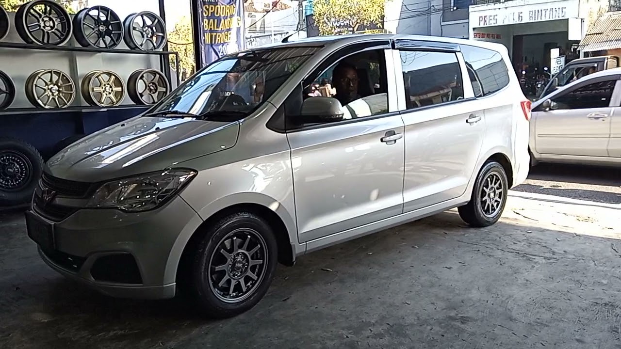 Wuling Super Kece pakai velg HSR Gymkana Ring15