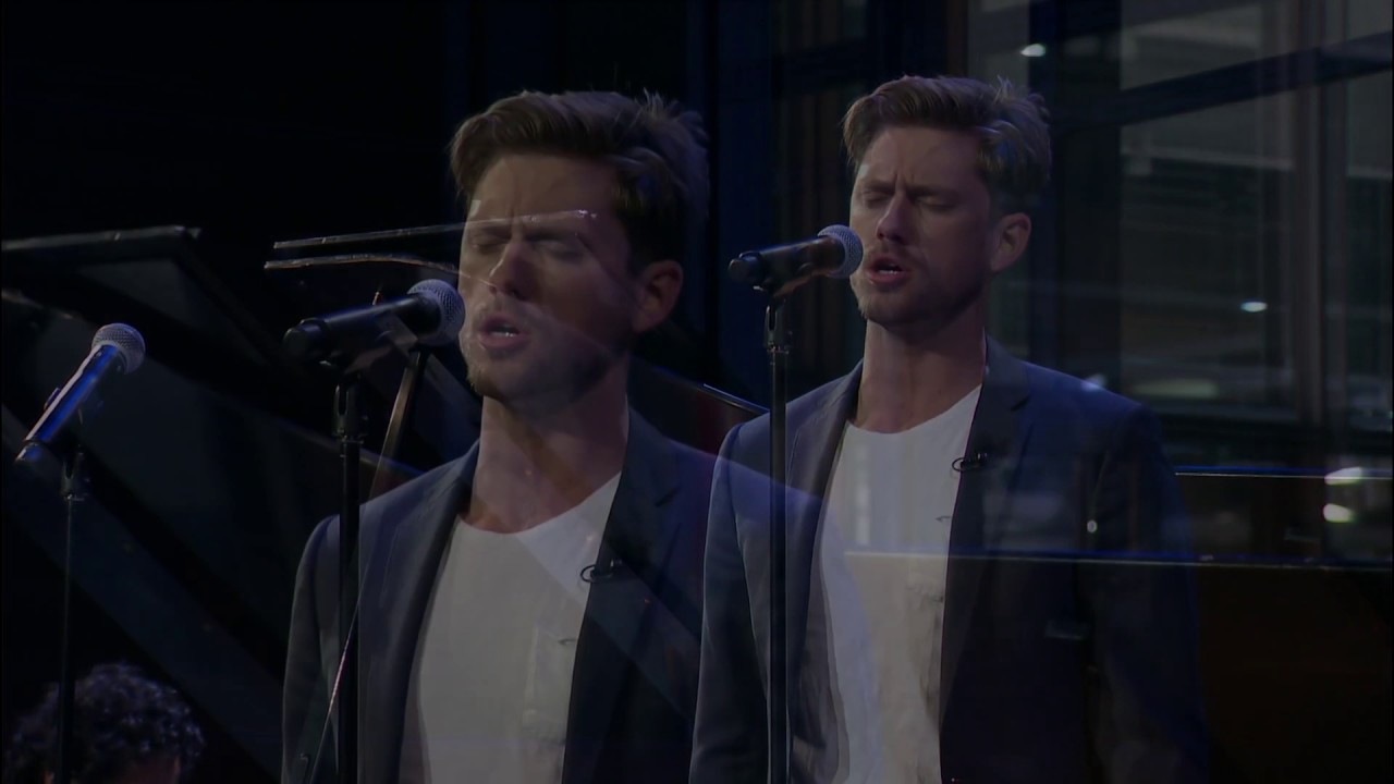 Aaron Tveit: 