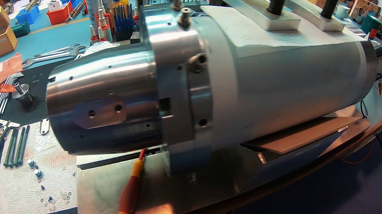 Spindelreparatur einer Kessler DMS 090 Motorspindel | Kern Spindel Full-Service [4K]