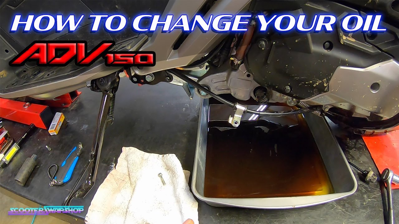 How to do a oil change | Honda Adv 150