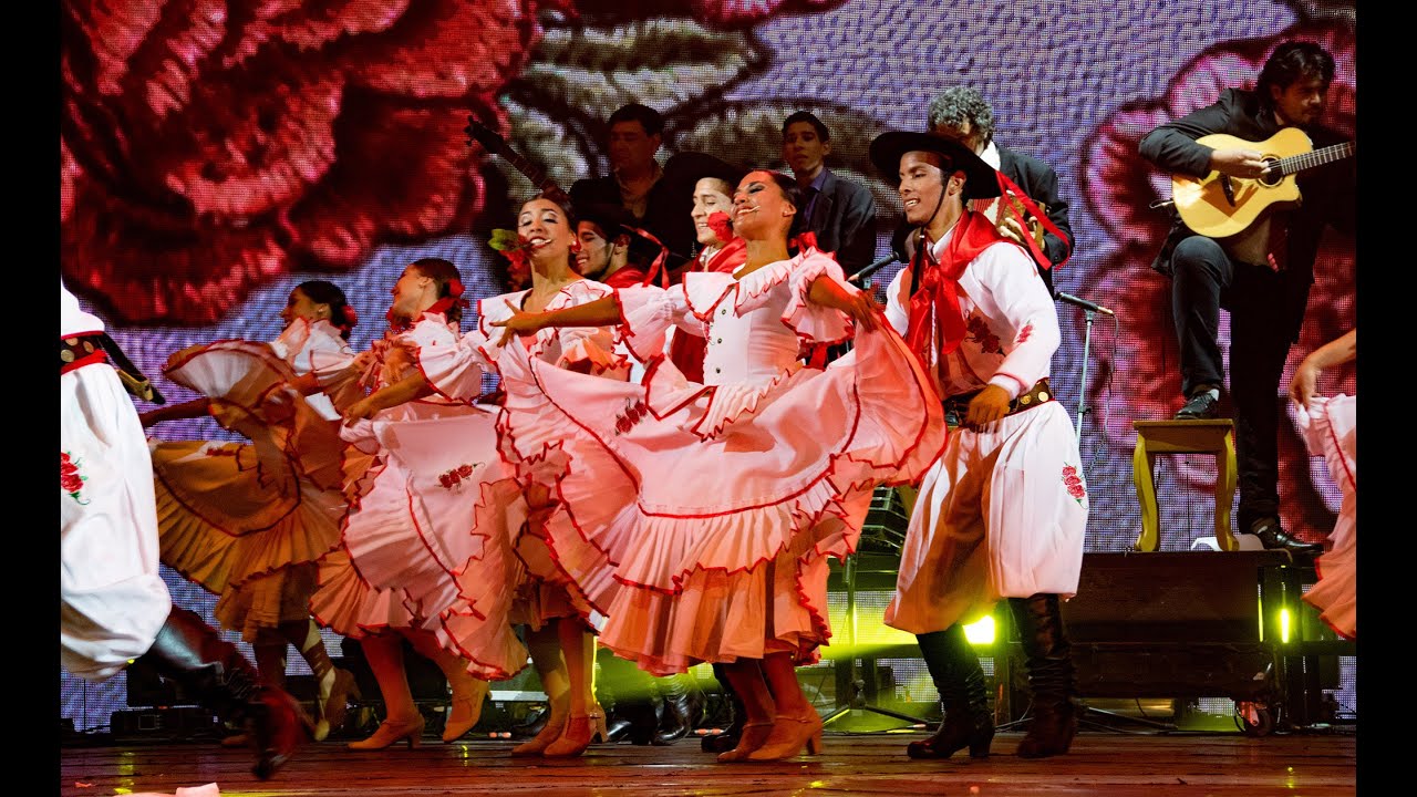 Ballet Oficial de la Fiesta Nacional del Chamamé, presentaba Compuesto Campiriño