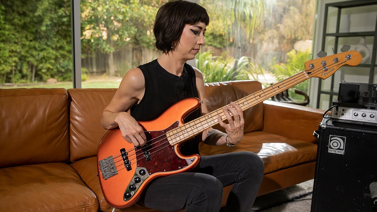 Fender Player Plus Jazz Bass | Первые впечатления Евы Гарднер
