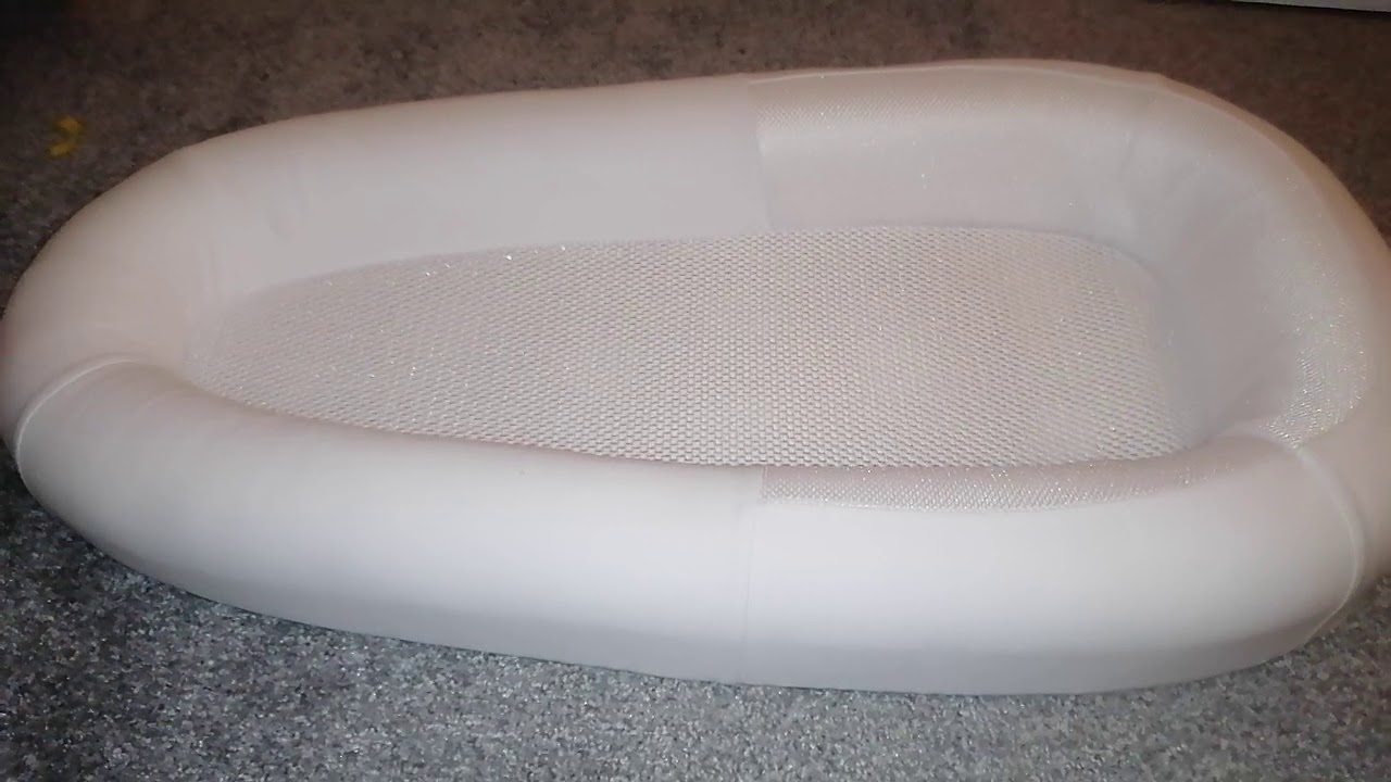 Purflo sleep tight baby bed!