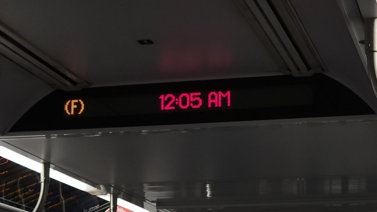 NYC Subway Late Night F Train Ride! (Roosevelt Ave - Forest Hills - 71 Ave)
