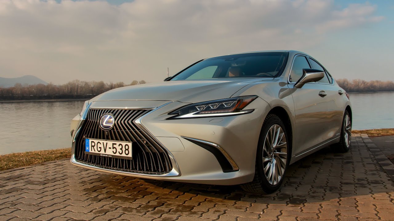 Megtartottam volna: Lexus ES 300h teszt