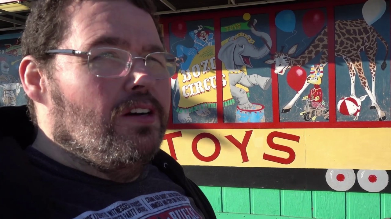 Creepiest Toy Museum - Worlds Largest Toy Museum in Branson