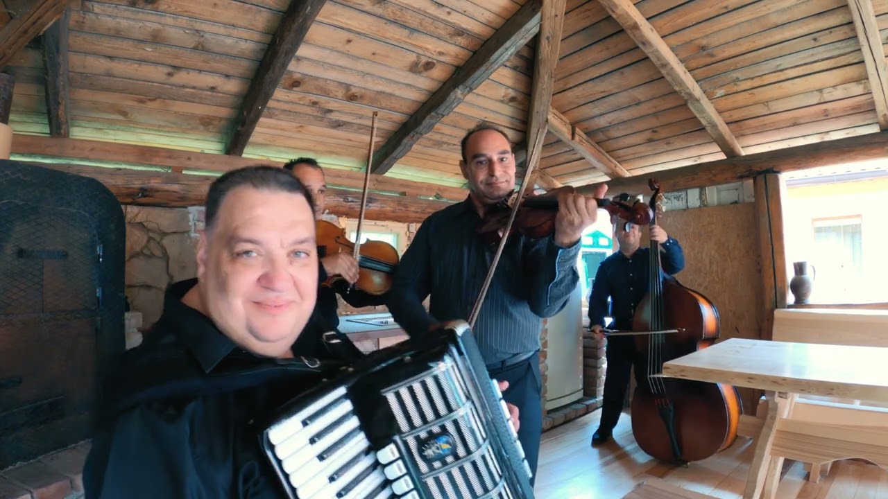 ĽH Čipčalovci & Anna Krnáčová *