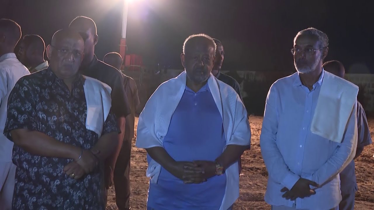 Hommage national à Feu Hachi Abdillahi Orah: Le Président Guelleh  présent aux funérailles