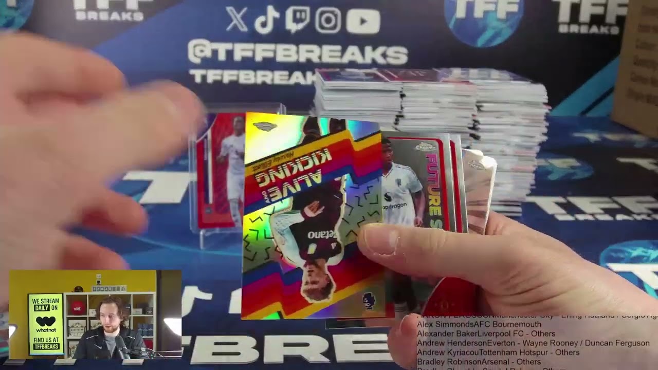 Коллекционная карточка Topps Chrome 2026 года, Премьер-лига Англии (EPL), 12 штук в коробке, PYT/...